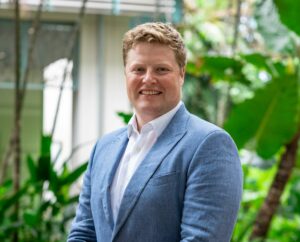 James Balfour, CFA (Senior Portfolio Manager) LOM Financial (Bermuda) Limited
