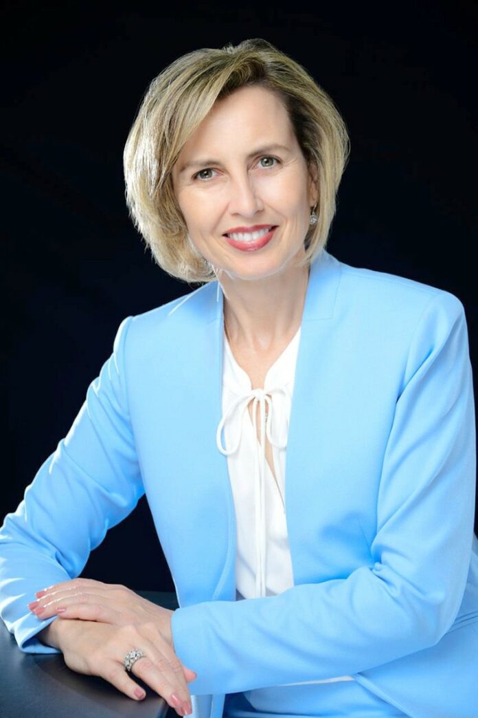 Sarah-Hobbs-Scotias-VP-and-Country-Head