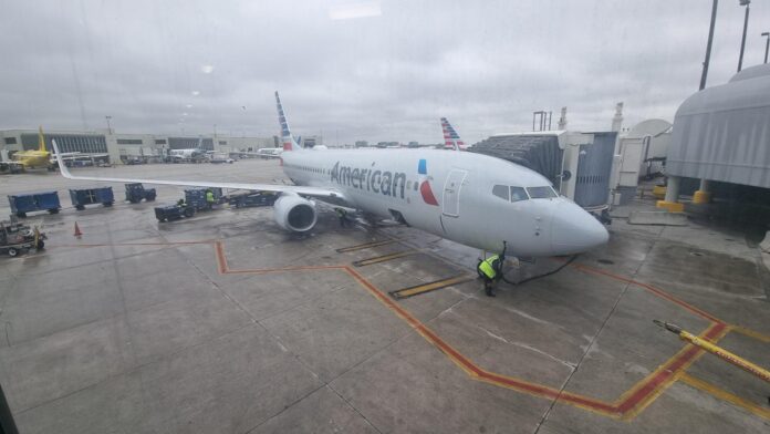 AA plane American Airlines flight