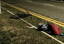 Another bicyclist struck by car on Cayman’s roads A bicyclist was knocked down on South Church Street. - Photo: Simon Boxall