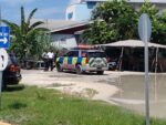 Murder accused claims he was just the getaway driver Armed police combed through the murder scene shortly after Divonte Hernandez was murdered on Friday, 29 Sept. 2023. - Photo: Andrel Harris