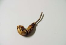 National Museum features Cayman’s ‘intuitive’ artists 'Banana Orchid Pipe', from an anonymous artist, was given as a gift by Carmen Connolly to the Cayman Islands National Museum Collection. - Photo: Supplied