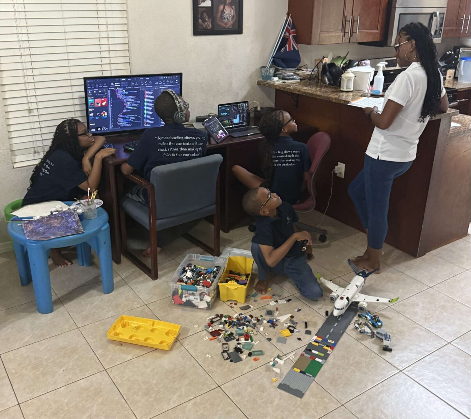 Melesia Adderley with her four children Hazaiah, Maiyah, Mariyah and Hazakiah