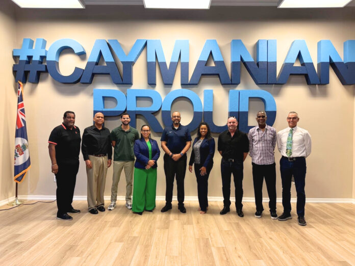 Some members of the newly formed National Sports Commission with members of the Ministry of Sports and Youth. - Photo: Ministry of Youth and Sports