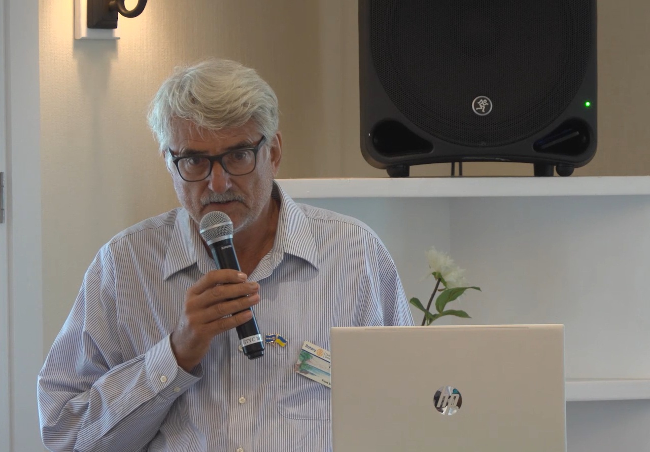 Martin Richter addressing Rotary Club Grand Cayman - Sunrise