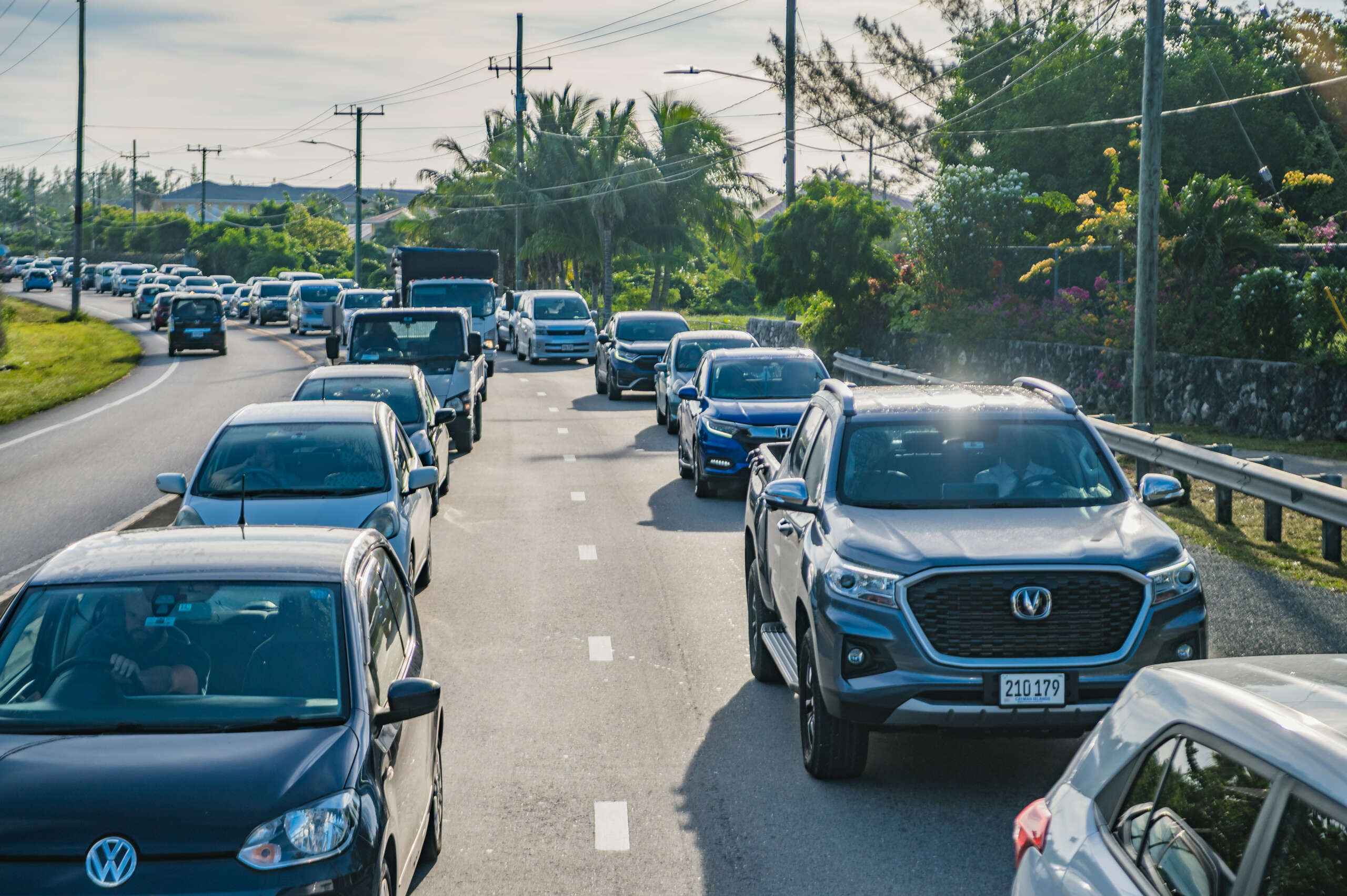 Morning-Traffic-0012 With the return to schools comes the return of heavy morning traffic. - Photo: File