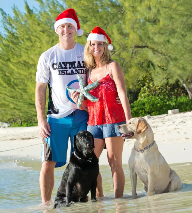 Jeff and Kelly McGlashan of Trees4Life with labradors Kaibo and Rum