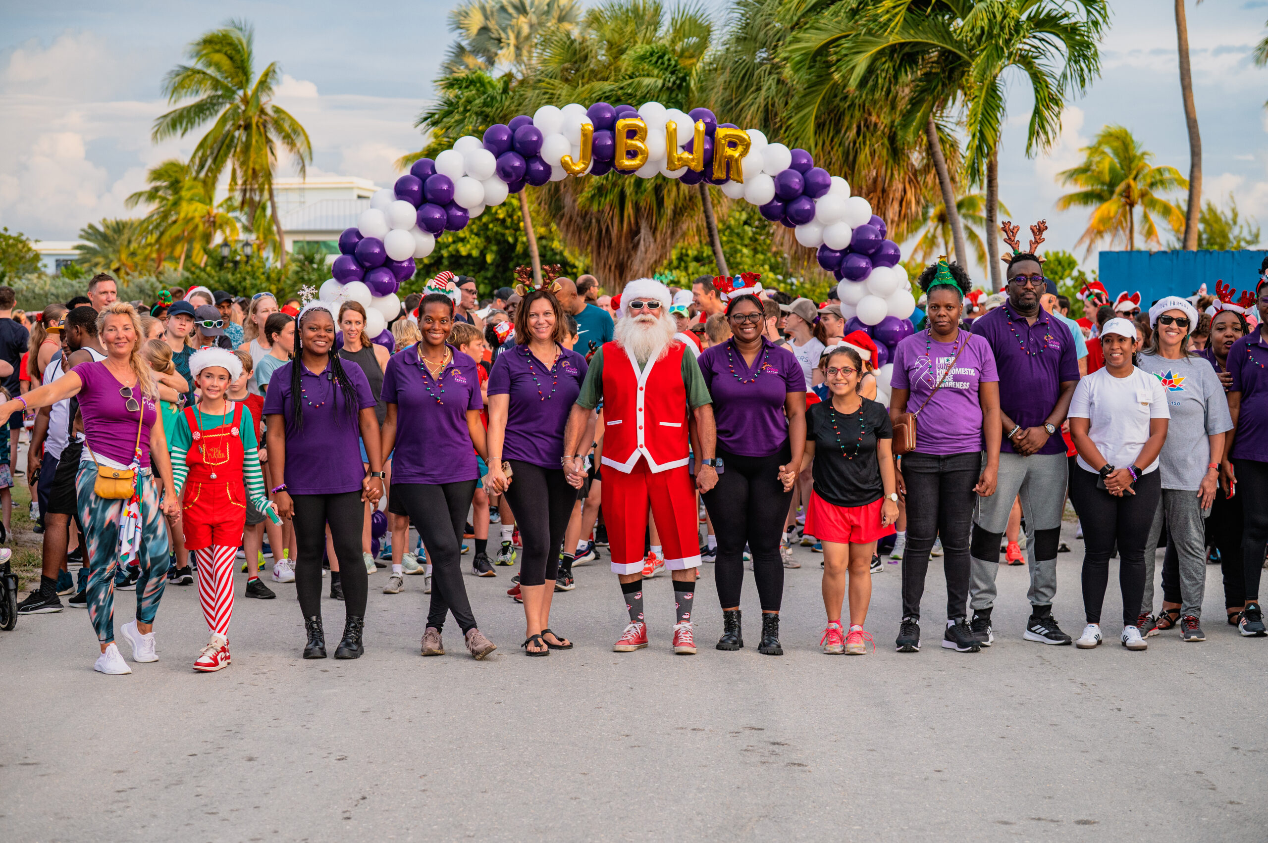 Jingle Bell Run 2025-11 crisis centre