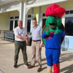 Hurley’s partners with Cayman Airways’ Sir Turtle Rewards