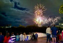 Fireworks light up Cayman to welcome 2026 New Year fireworks Cayman