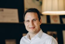 Arkus Advisory acquires KRyS Global
