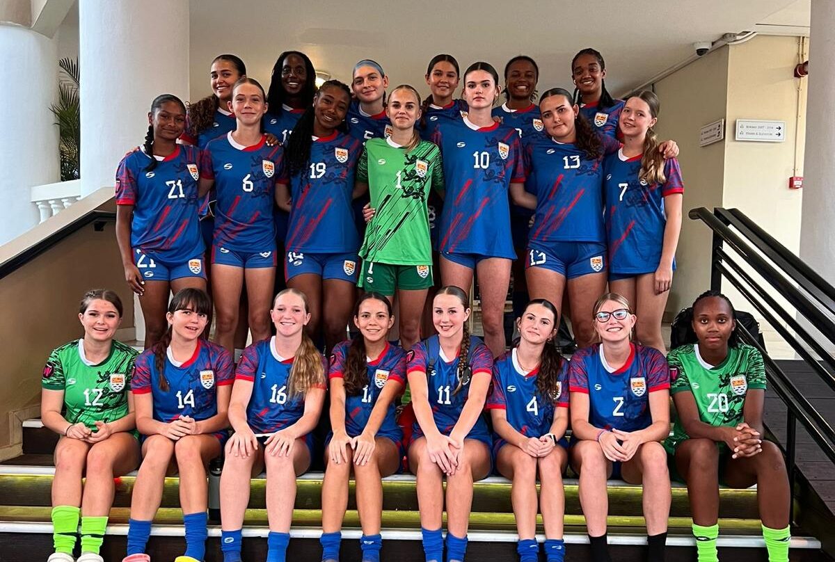 Cayman U17 Girls Football Concacaf (7)