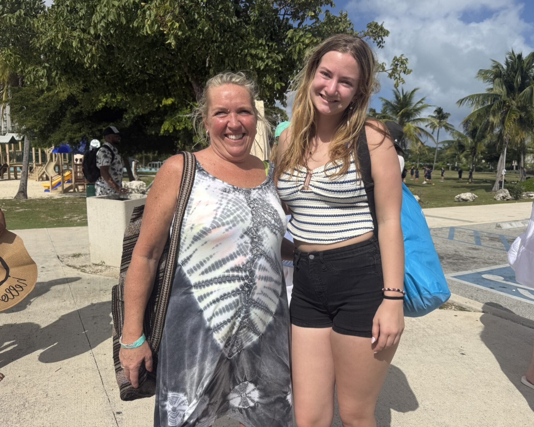 cruise ship visitors 