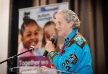 Temple Grandin leads the discussion on visual thinkers in Cayman’s workforce