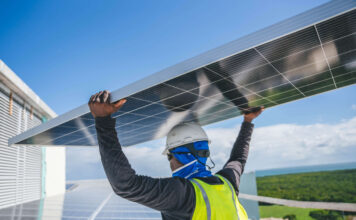 Cayman’s renewable debate intensifies as power crunch looms