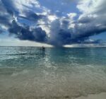 Pic of the Week: The sky’s the limit off Seven Mile Beach